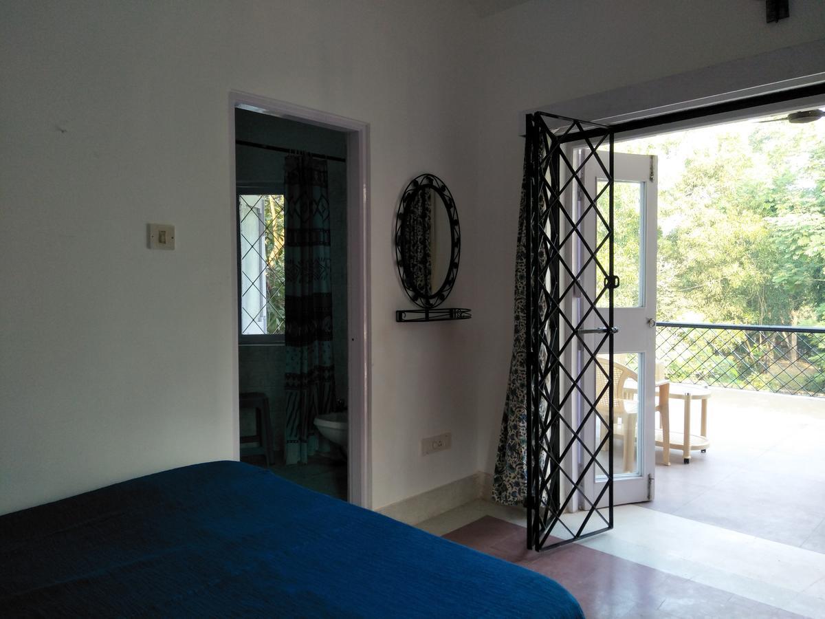 Aayesh Bed & Breakfast Shānti Niketan Extérieur photo